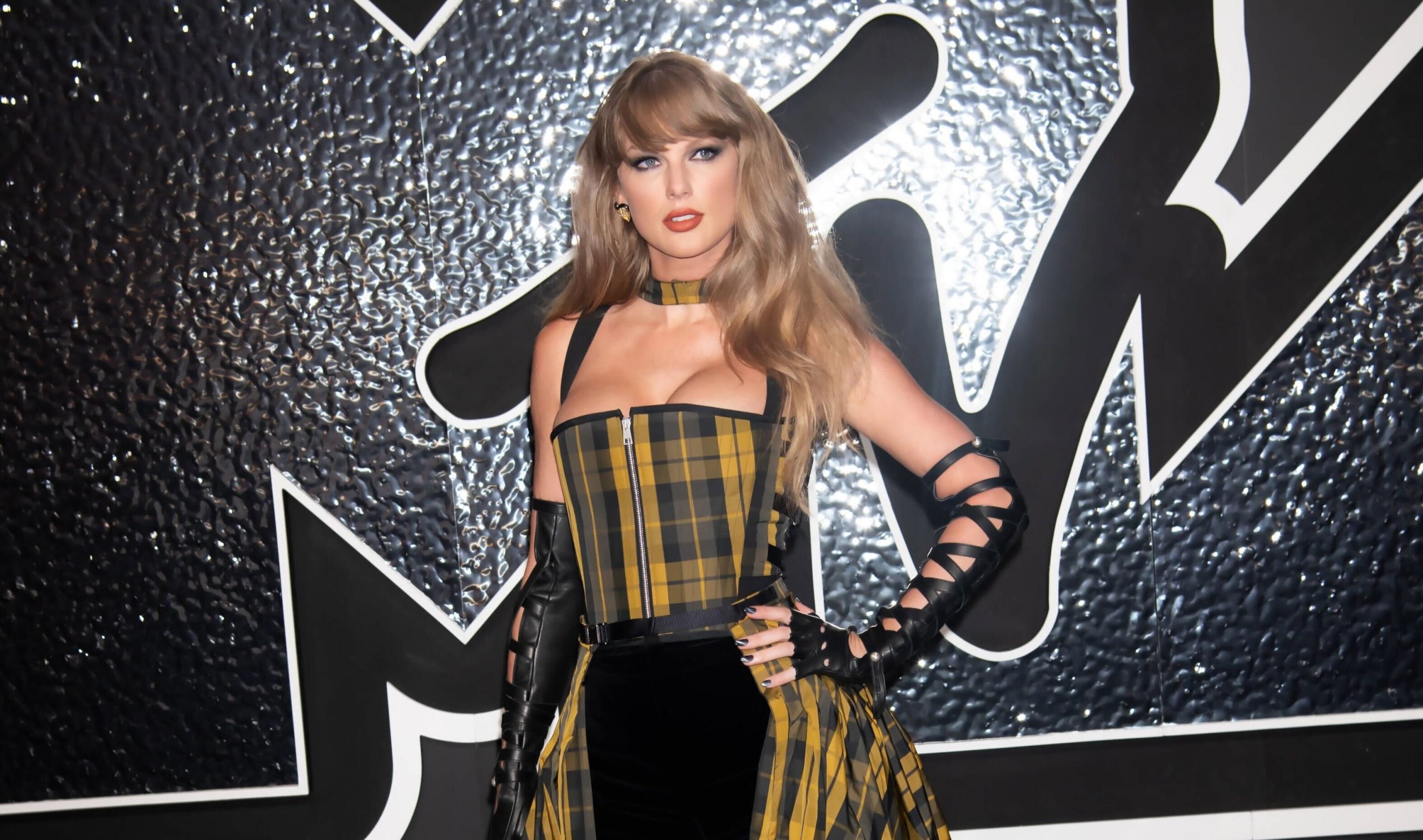 Taylor Swift, Who Owns the NFL, Is Taking MLB Over Too