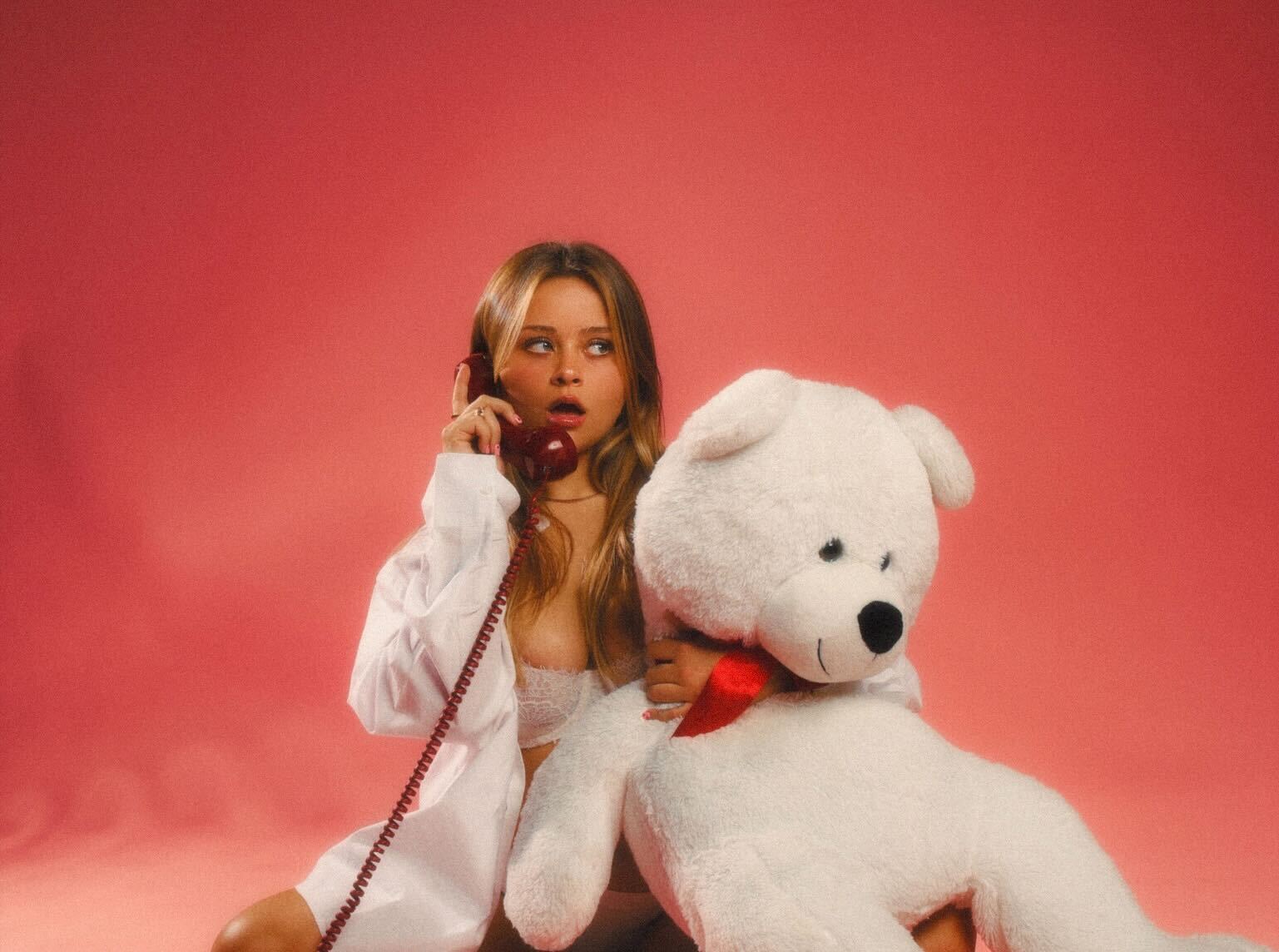 How Alicia Fernandez Spoils Her Valentine Crush