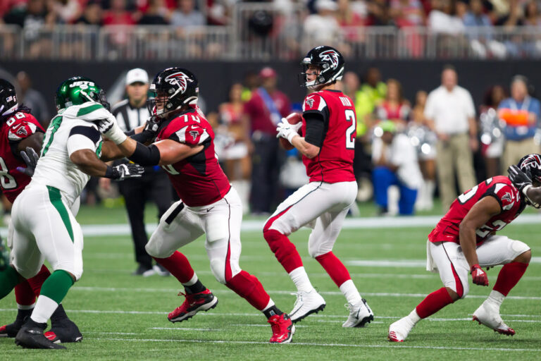 Best NFL Bets for MNF: Bills vs Falcons & Bears vs Commanders
