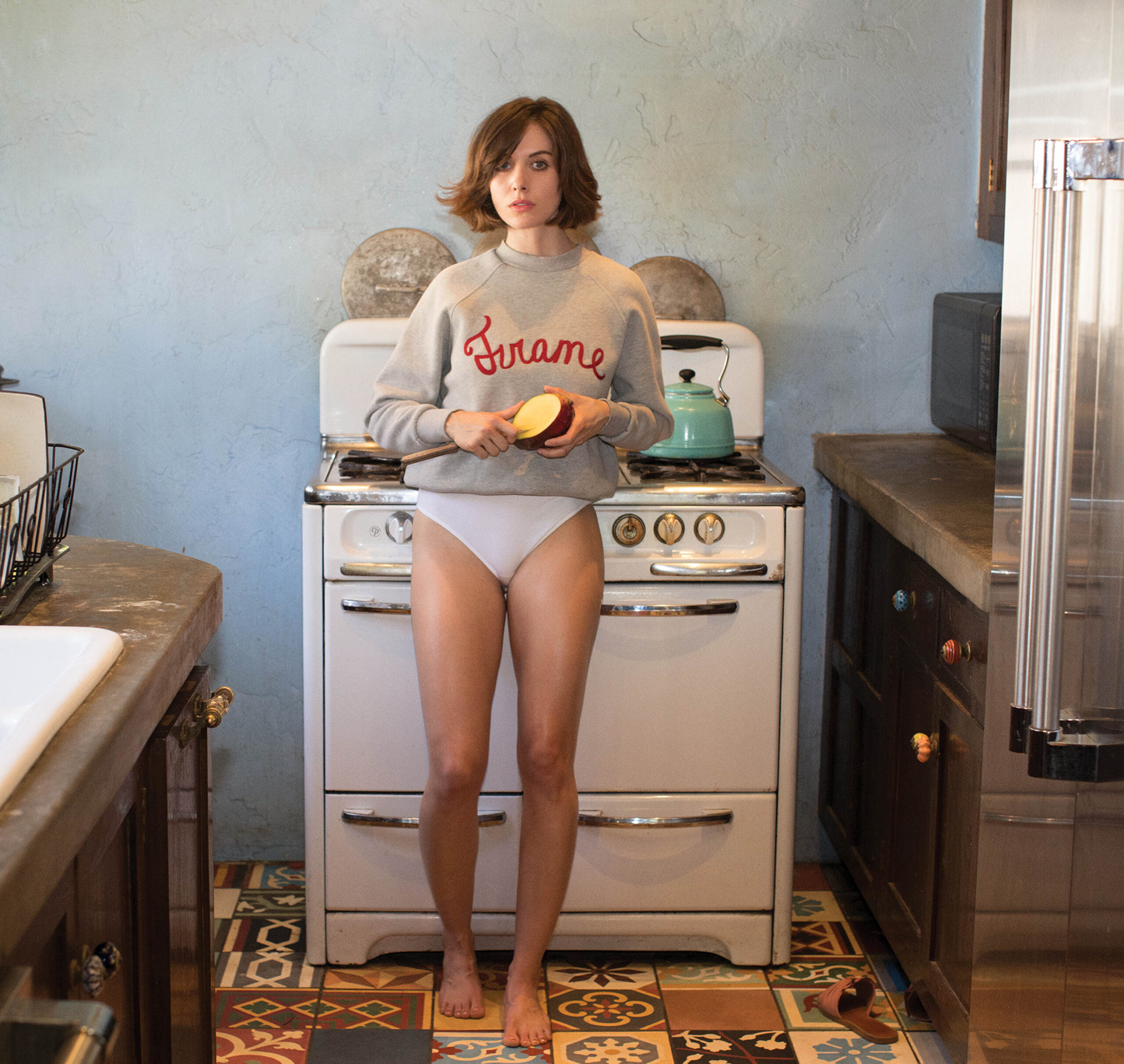 1707_Playboy_Alison_Brie_0289_V3_w1-EMBED.jpg